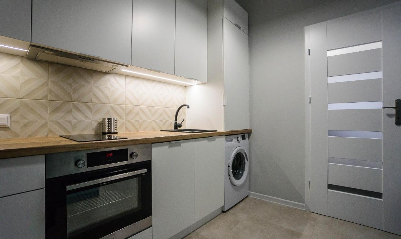 Comfy Apartment Old Town Cracovia Esterno foto